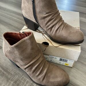b.o.c. Tan Ankle Booties